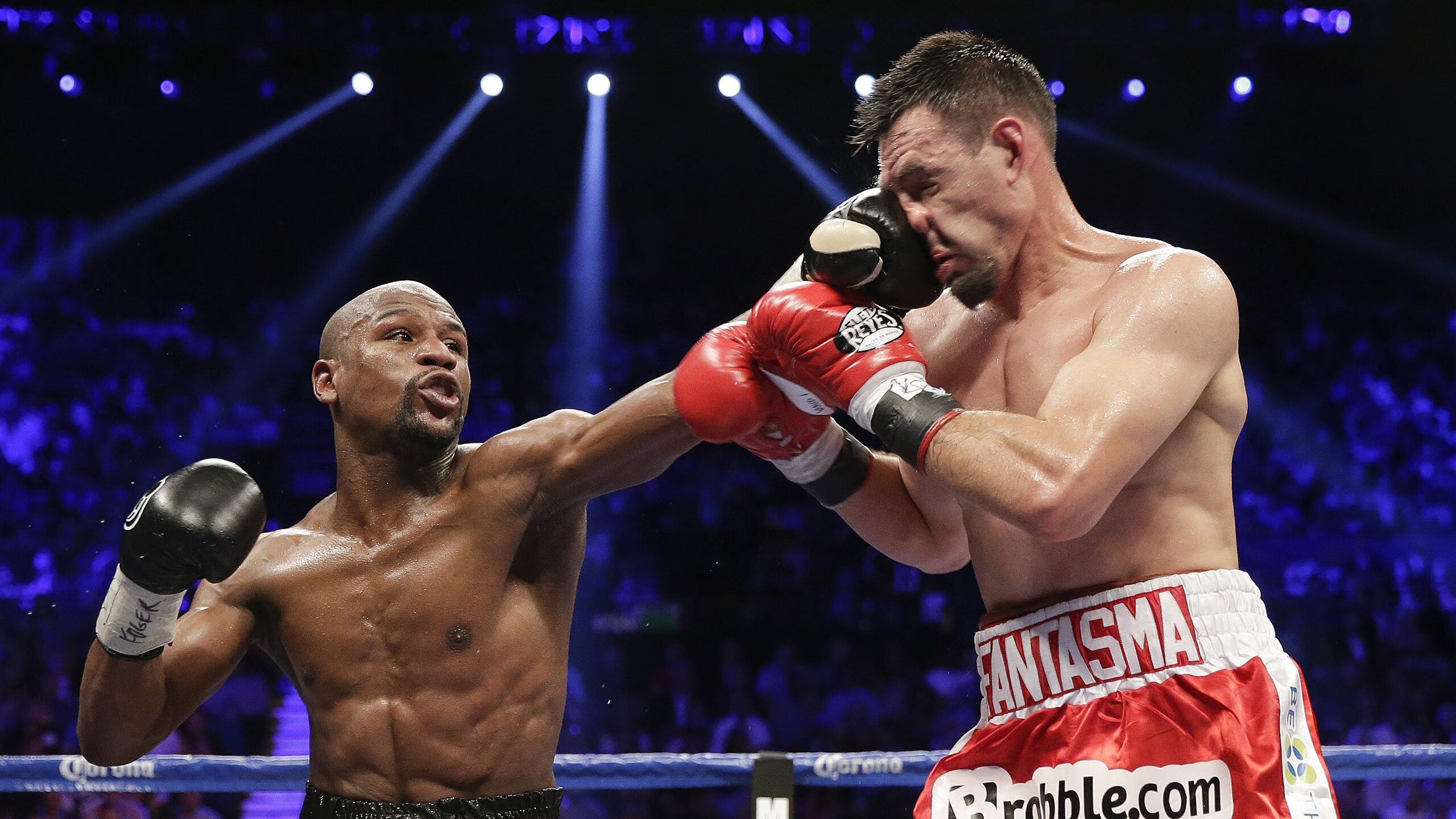 九游体育投注-高压逼抢球队是否更易陷入战术断层困境，高压枪伤害事件